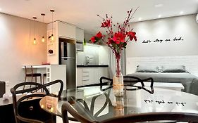 Apto Loft Novo - Porto Belo - 5 min a pé da praia